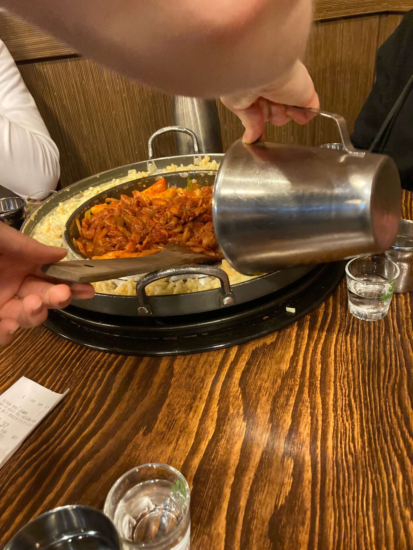 明洞(ミョンドン)でおすすめのチーズタッカルビの店